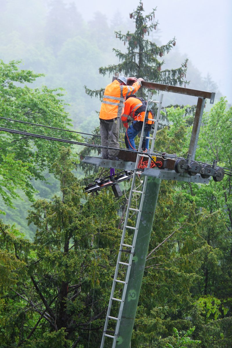 herablassen der demontierten Rollen Batterie